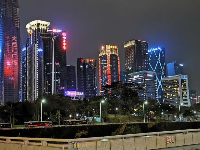 深圳头手机号码大全，全面了解深圳手机号码分配情况(深圳手机号码段查询)